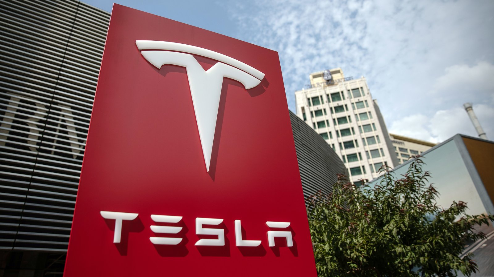 Telsa Hiring For Frontend Software Engineer